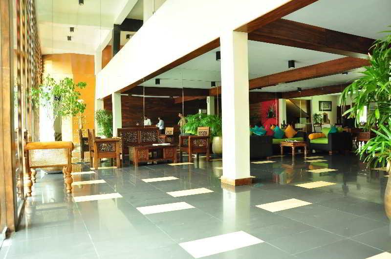 Hotel The Sovereign Colombo Exterior foto